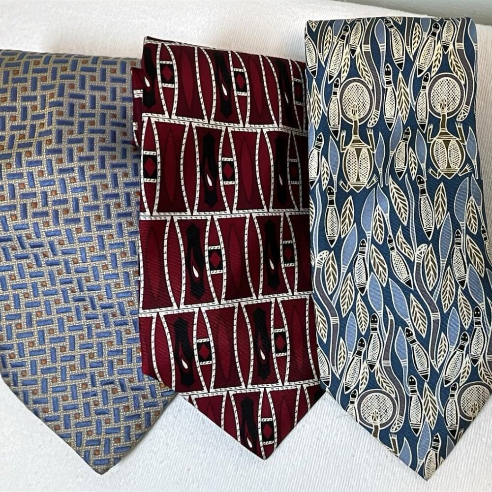 Men's Necktie Set of 3 100% Silk Business Casual Dinner Date MobBoss  This set o